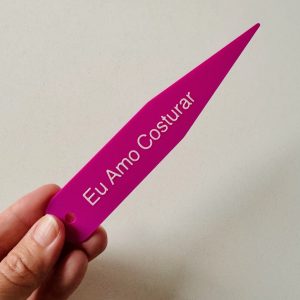 Empurra canto de peça