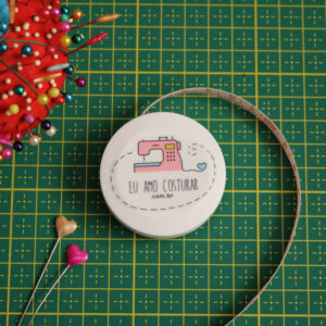 Fita métrica retrátil